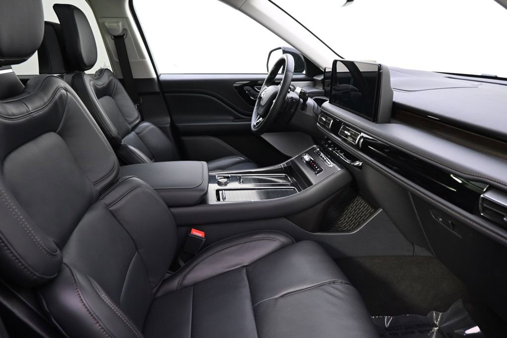 New 2026 Lincoln Aviator Reserve image 16
