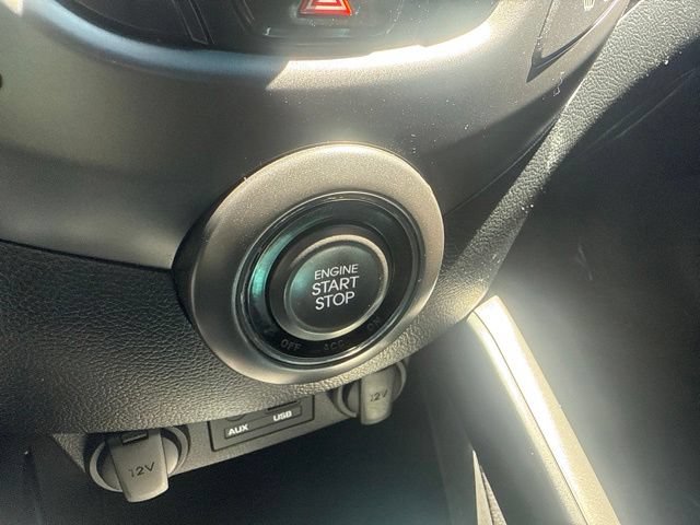 Used 2016 Hyundai Veloster Turbo w/ Option Group 04 FWD image 21
