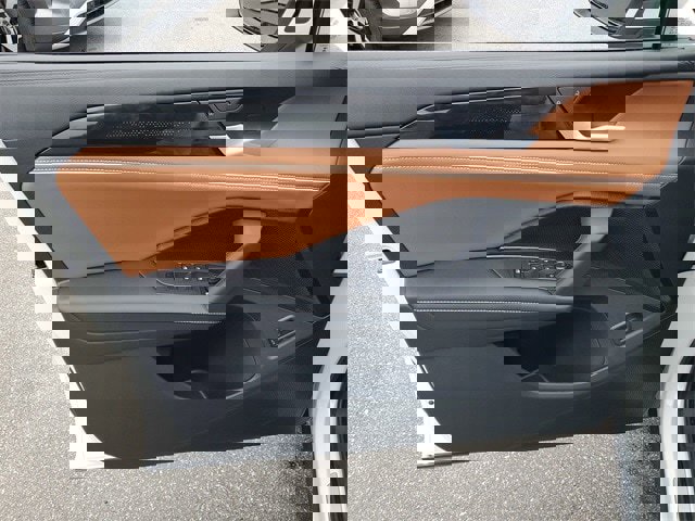 New 2026 Volkswagen Tiguan SEL R-Line image 15