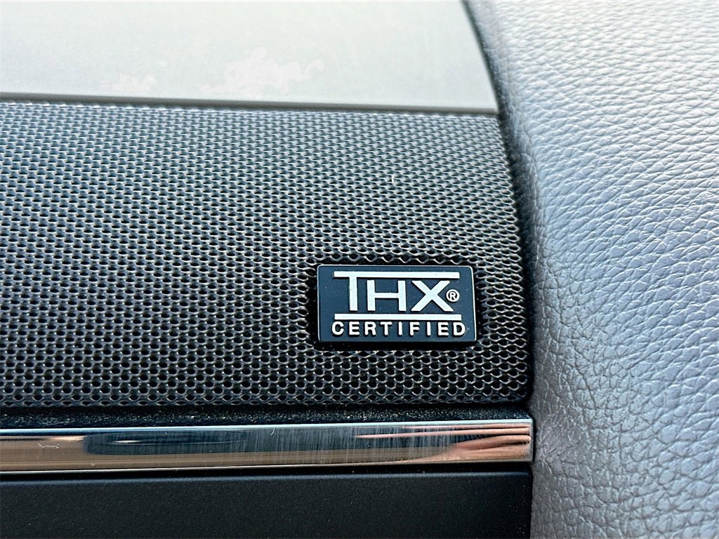 Used 2016 Lincoln Navigator Select image 19