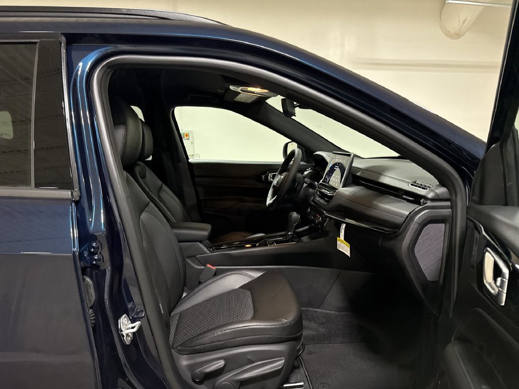 New 2026 Jeep Compass Latitude AWD/4WD image 21