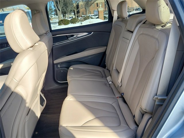 Certified 2022 Lincoln Nautilus Reserve image 19