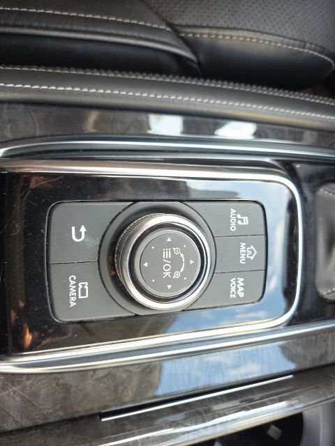 Used 2023 INFINITI QX80 Luxe w/ Cargo Package RWD image 31