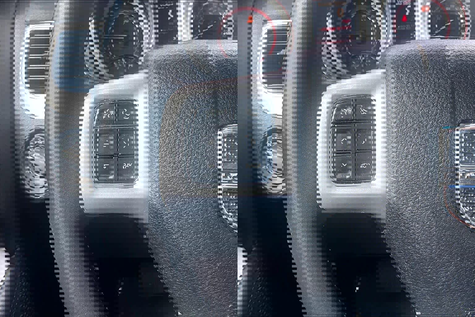 Used 2016 Dodge Journey SE w/ Flexible Seating Group FWD image 24