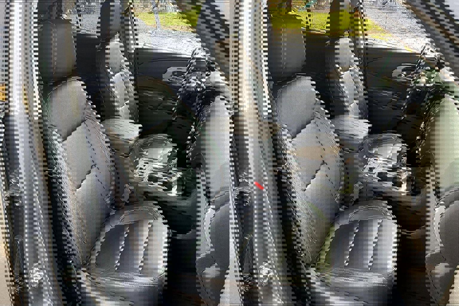 Used 2019 Chevrolet Traverse RS FWD image 7