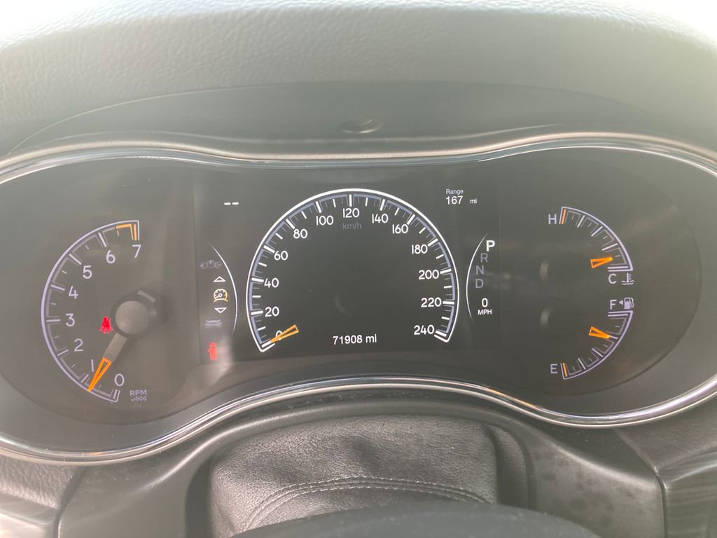 Used 2021 Jeep Grand Cherokee Limited image 19