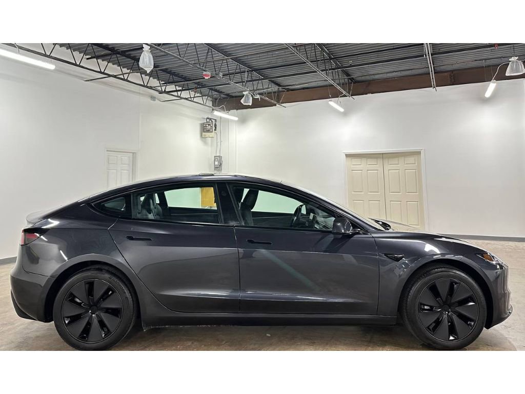 Used 2025 Tesla Model 3 Long Range RWD image 15