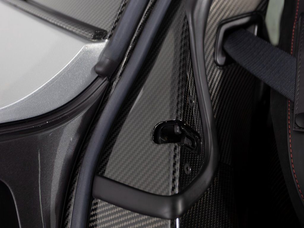 Used 2014 McLaren P1 image 50