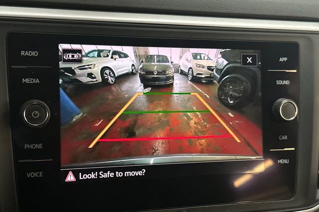 Used 2021 Volkswagen Atlas SE image 25