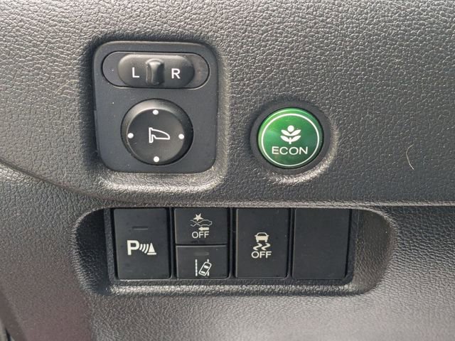 Used 2025 Honda Passport EX-L image 16