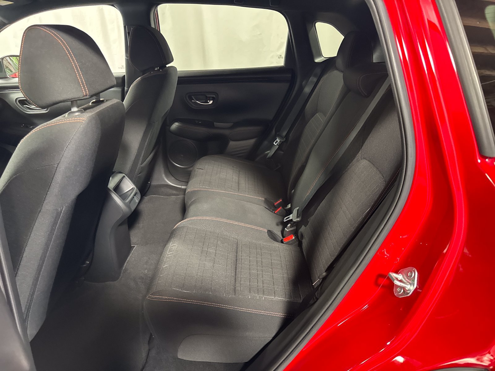 Used 2024 Honda HR-V Sport image 5