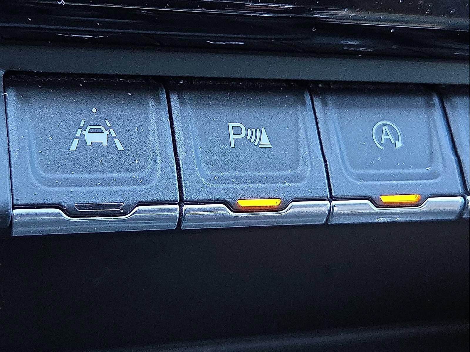 Certified 2023 GMC Sierra 1500 AT4X image 21