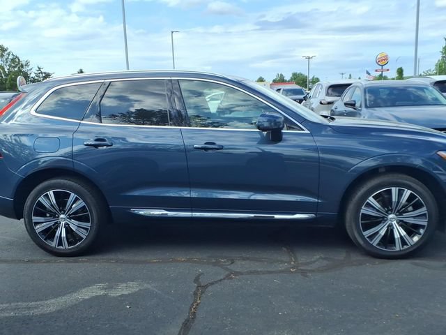 Used 2023 Volvo XC60 B5 Ultimate w/ Climate Package AWD/4WD image 9