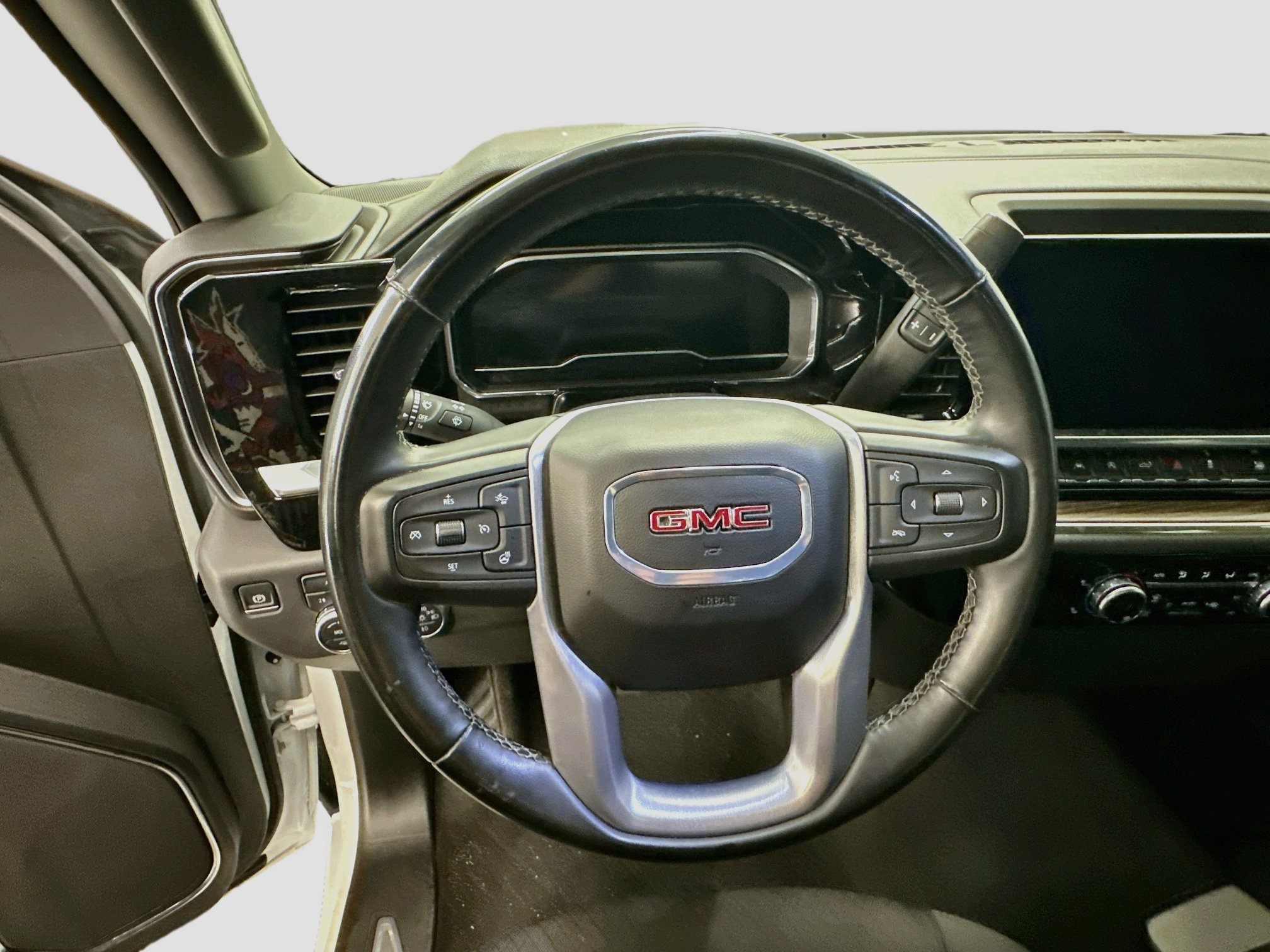 Used 2024 GMC Sierra 1500 Elevation AWD/4WD image 18
