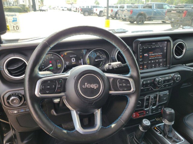 Used 2021 Jeep Wrangler Unlimited Rubicon 4xe w/ Steel Bumper Group image 14