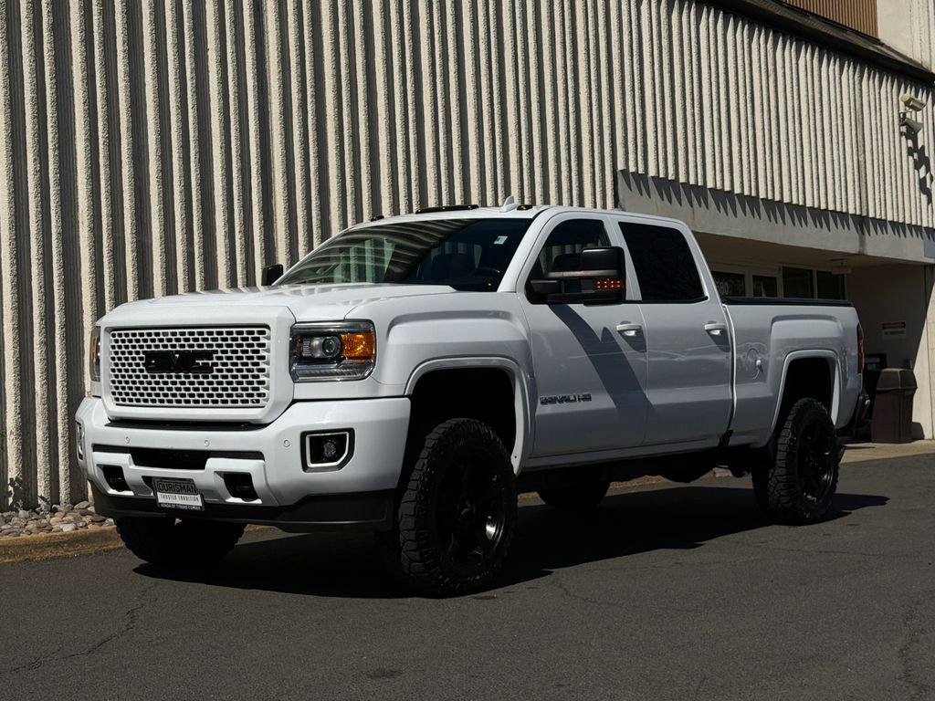 Used 2016 GMC Sierra 2500 Denali w/ Duramax Plus Package image 6