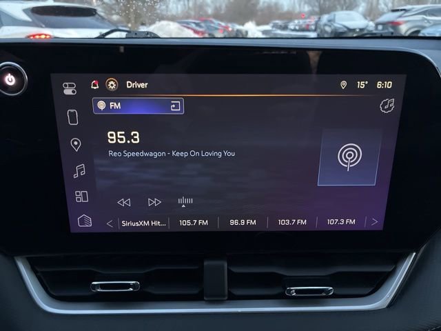 Used 2025 Chevrolet Equinox LT image 23