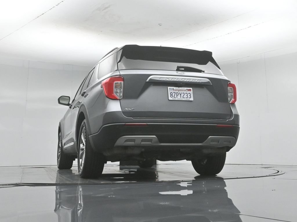 Certified 2021 Ford Explorer XLT w/ Equipment Group 202A RWD image 54