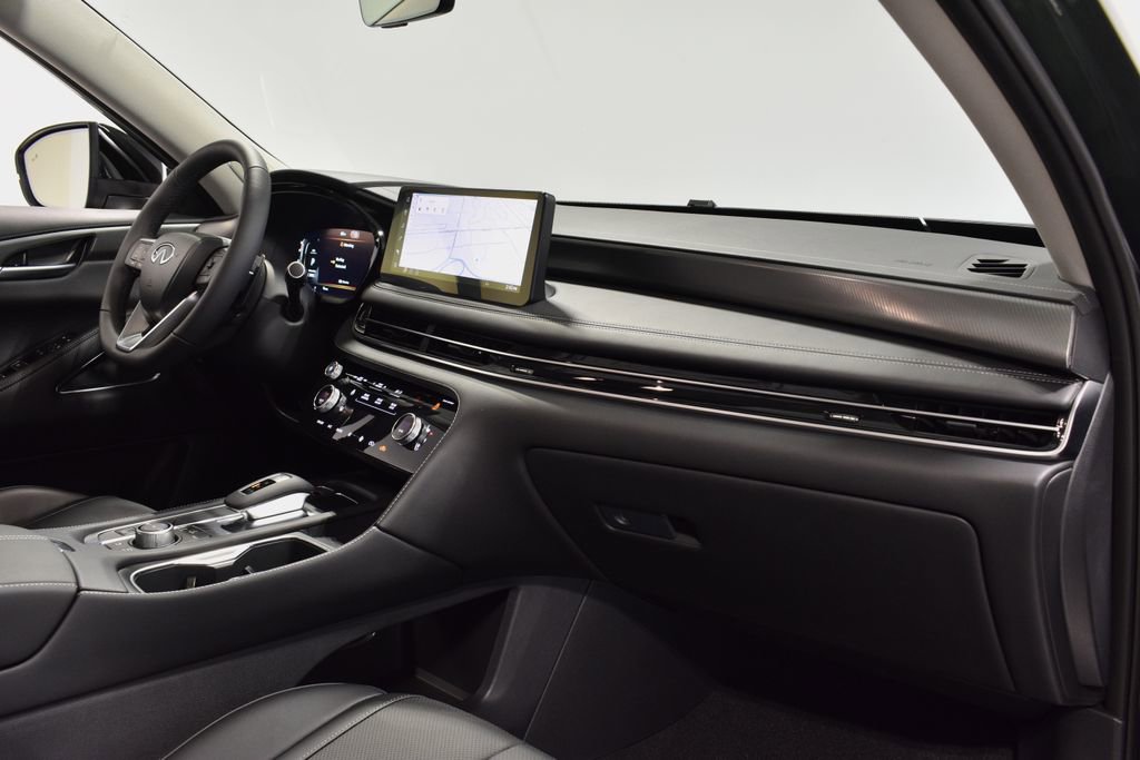 New 2026 INFINITI QX60 Luxe w/ Family Package image 15