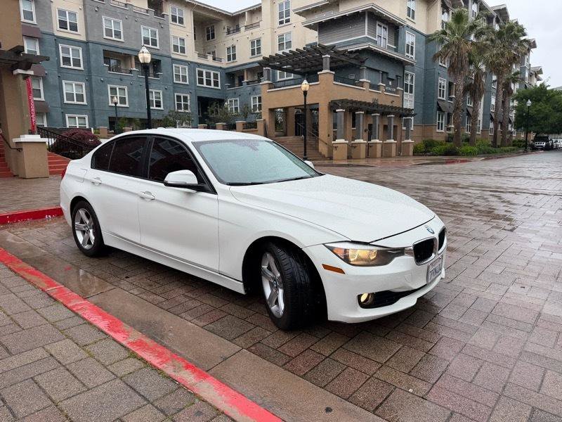 Used 2014 BMW 320i Sedan RWD image 16