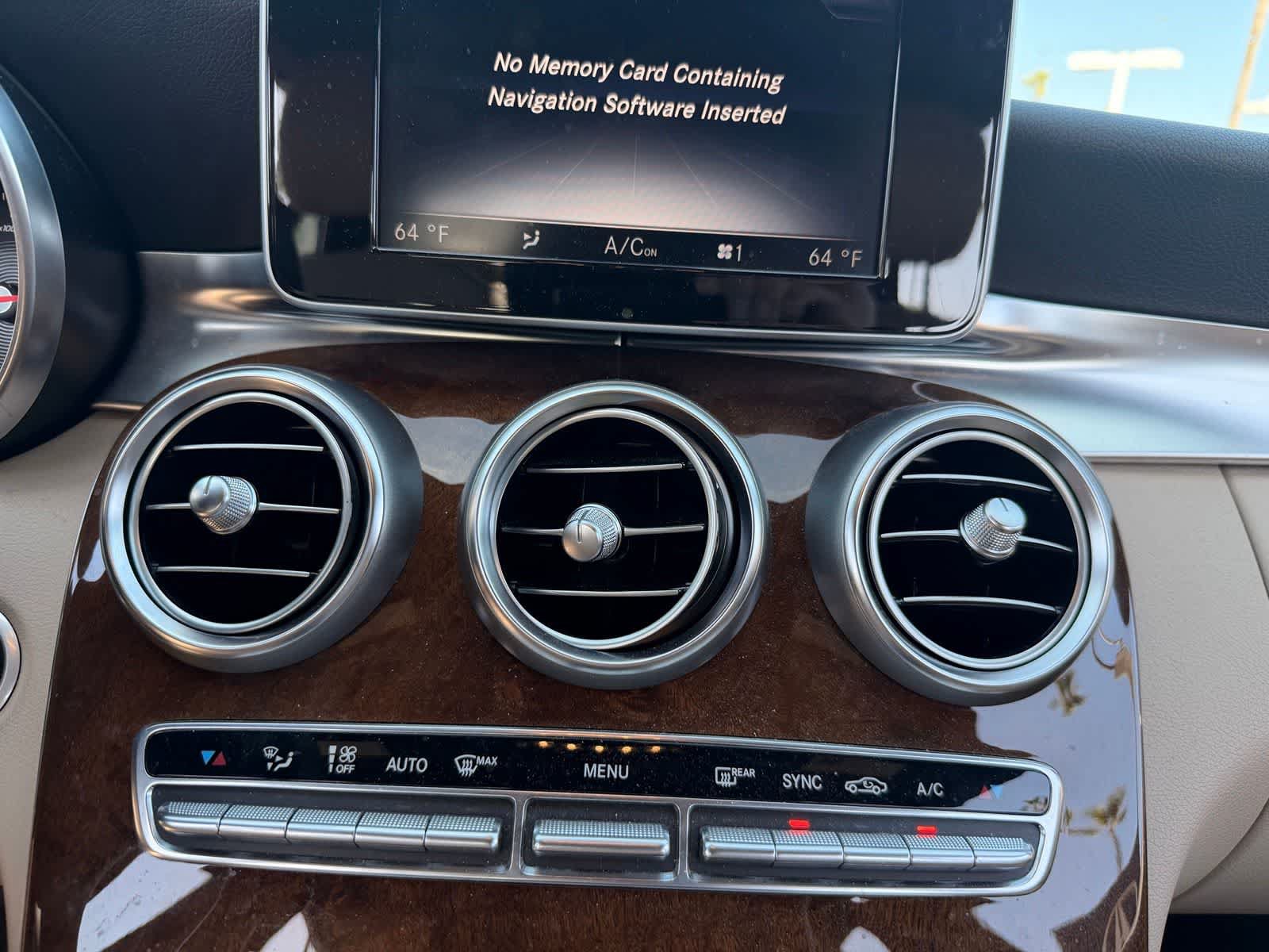 Used 2015 Mercedes-Benz C 300 4MATIC Sedan image 14