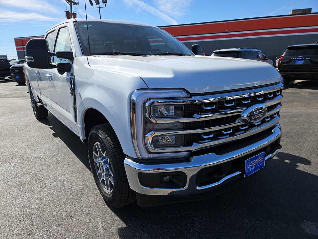 New 2026 Ford F350 Lariat image 2