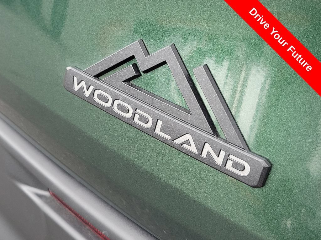 Used 2026 Toyota Sienna XLE Woodland Edition AWD/4WD image 29