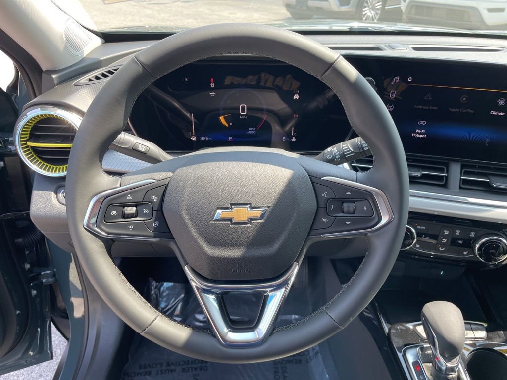 New 2026 Chevrolet Trax LT w/ Driver Confidence Package image 12