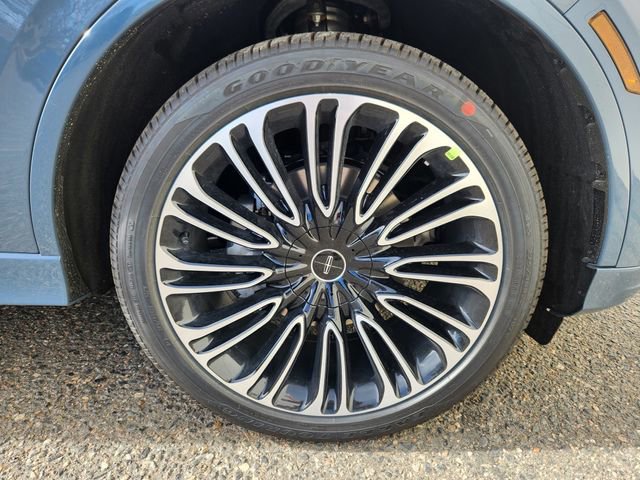 New 2026 Lincoln Aviator Black Label w/ Dynamic Handling Package image 18