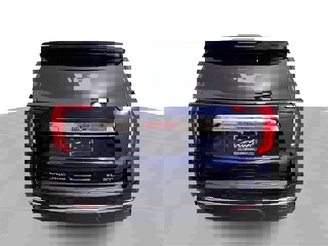 Used 2021 GMC Yukon XL SLT w/ SLT Premium Package image 7