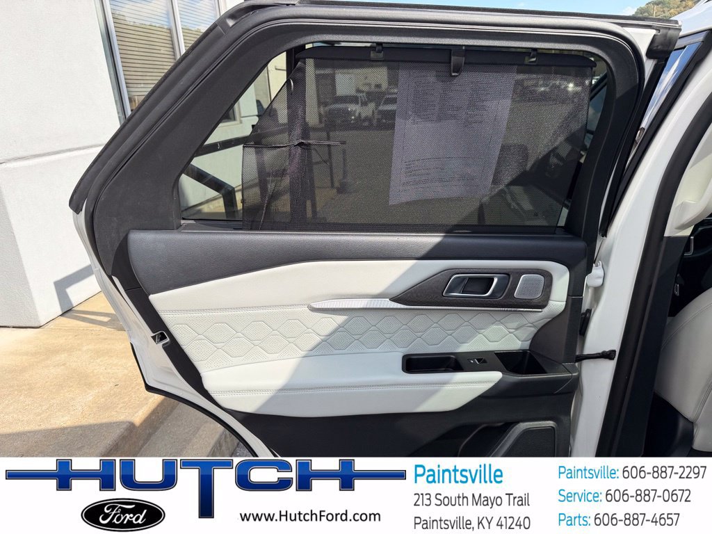 Used 2025 Ford Explorer Platinum w/ Ultimate Package AWD/4WD image 25