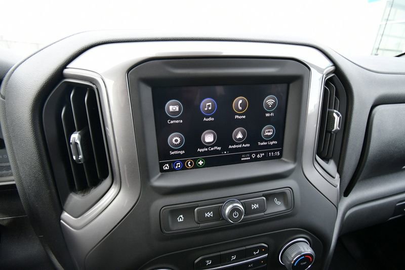Used 2022 Chevrolet Silverado 1500 Custom AWD/4WD image 23
