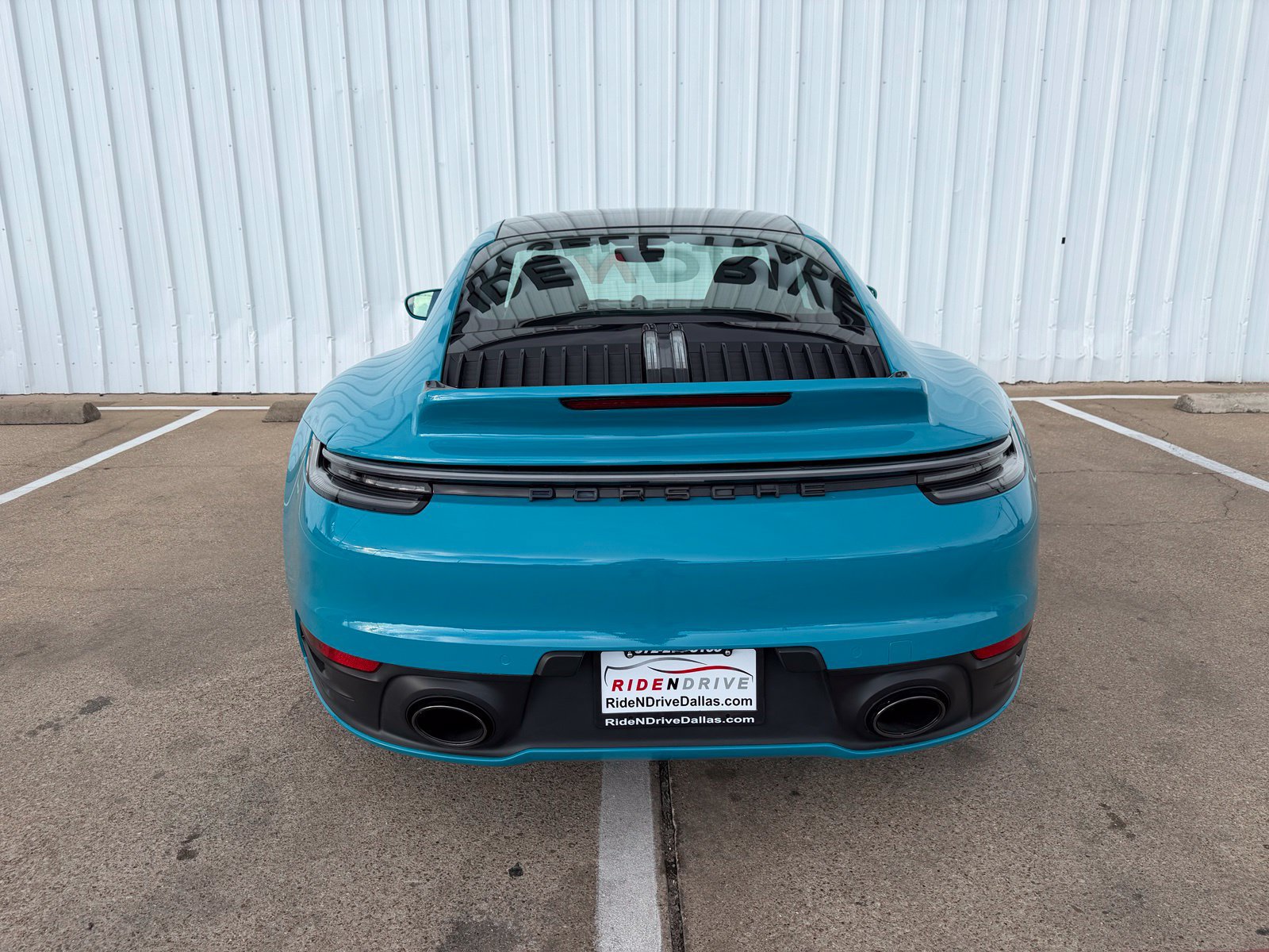 Used 2021 Porsche 911 Carrera RWD image 6