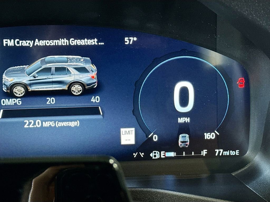 Used 2025 Ford Explorer ST-Line w/ Premium Package image 10