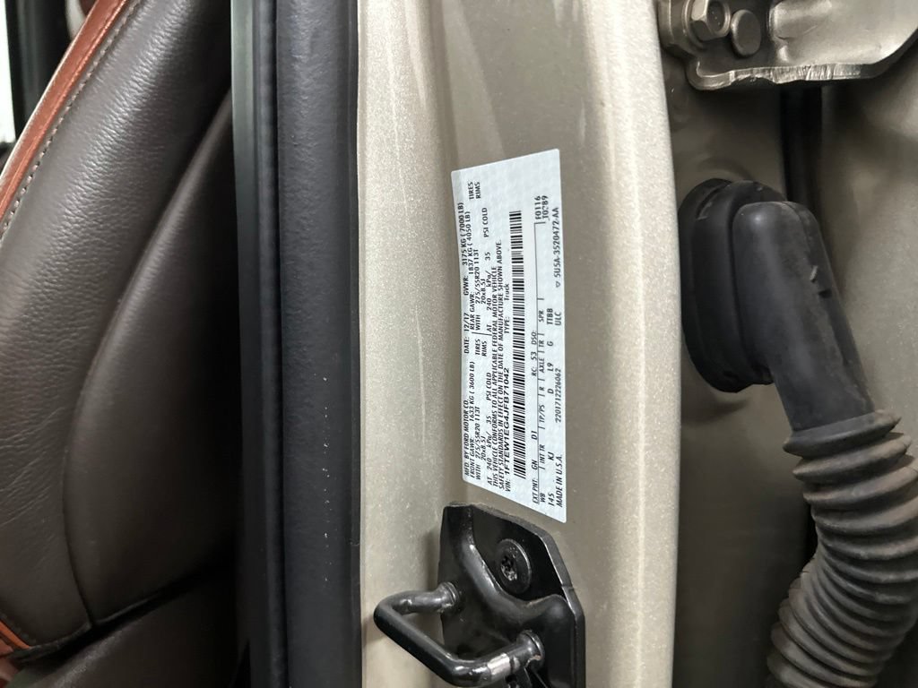 Used 2018 Ford F150 King Ranch w/ Equipment Group 601A Luxury AWD/4WD image 65