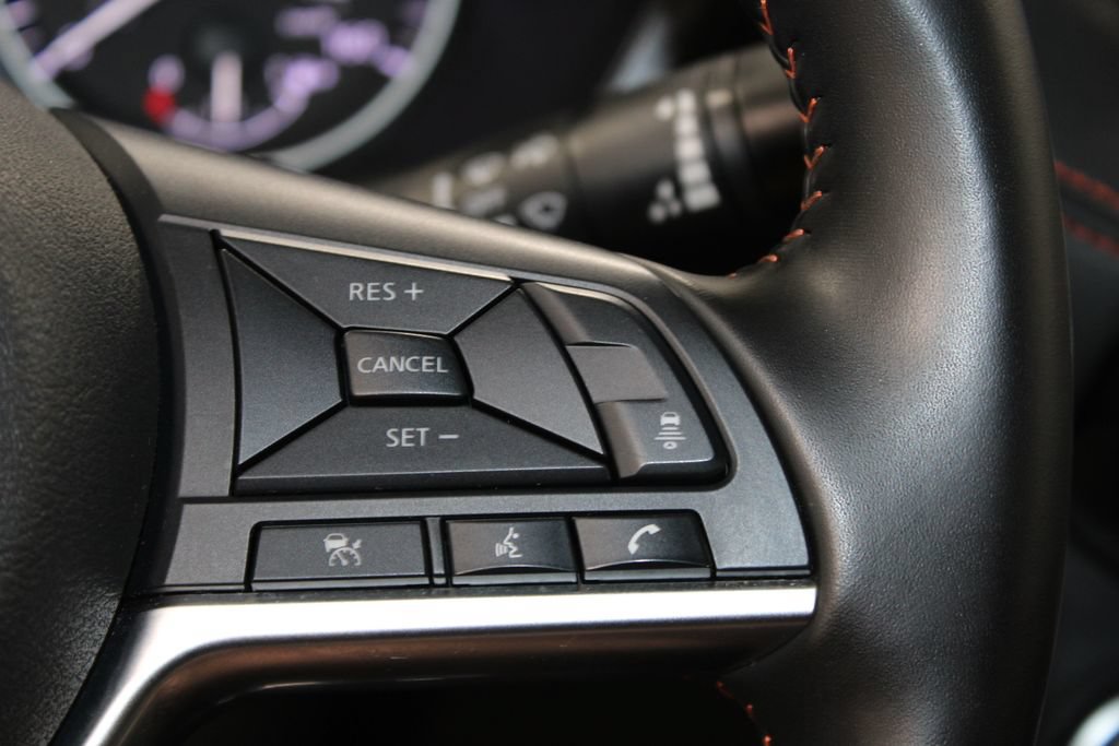 Used 2025 Nissan Sentra SR FWD image 33
