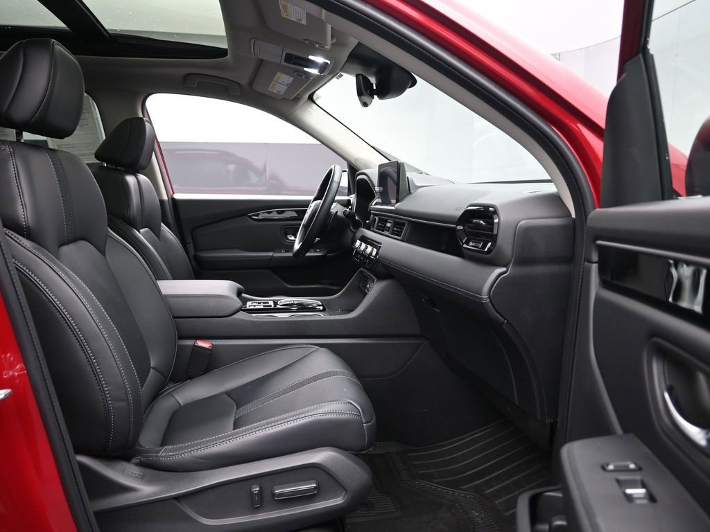 Used 2024 Honda Pilot Touring image 34