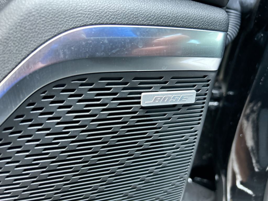 Used 2025 Buick Enclave Preferred AWD/4WD image 23