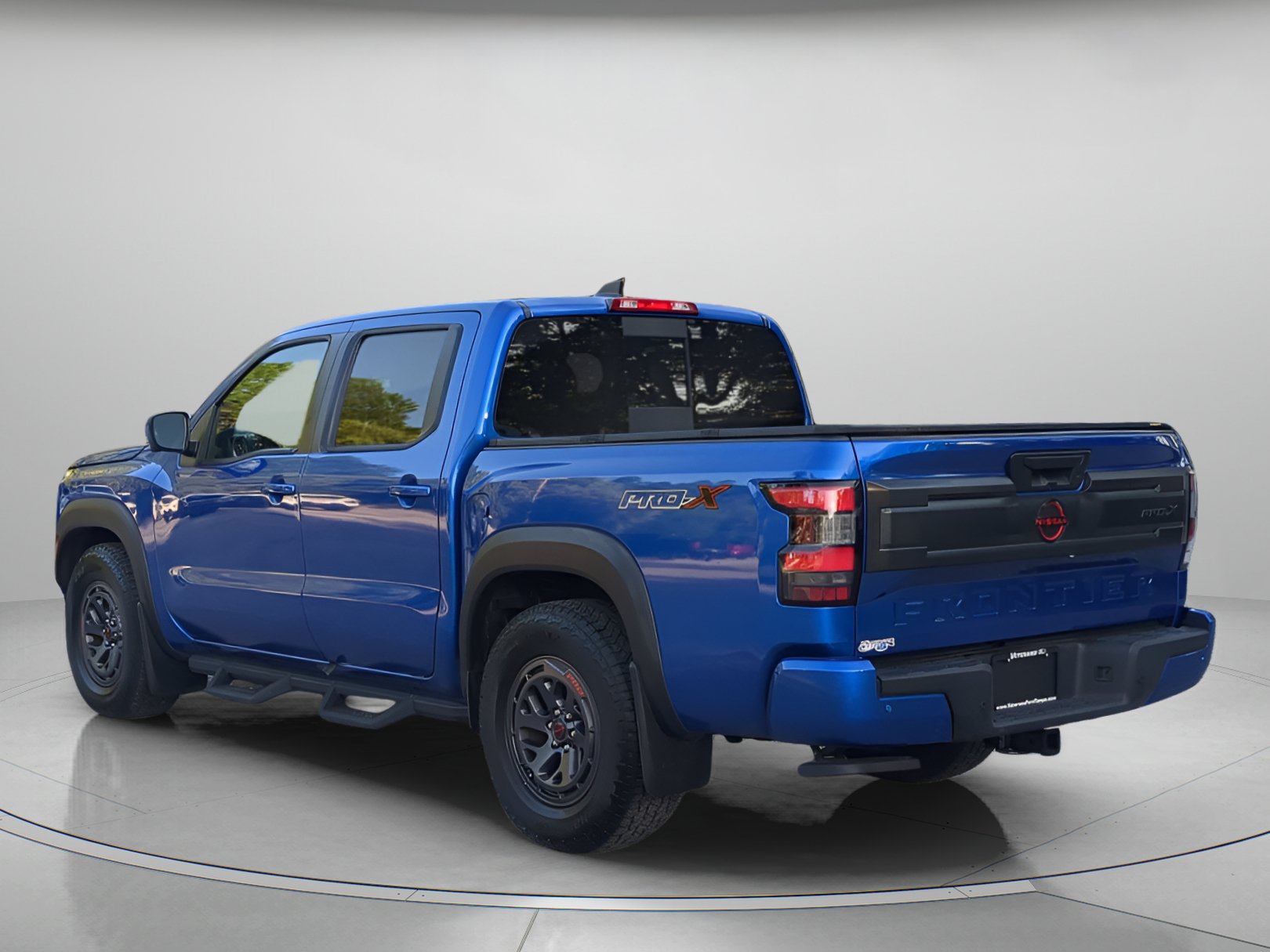 Used 2025 Nissan Frontier Pro-X w/ Pro Convenience Package RWD image 42