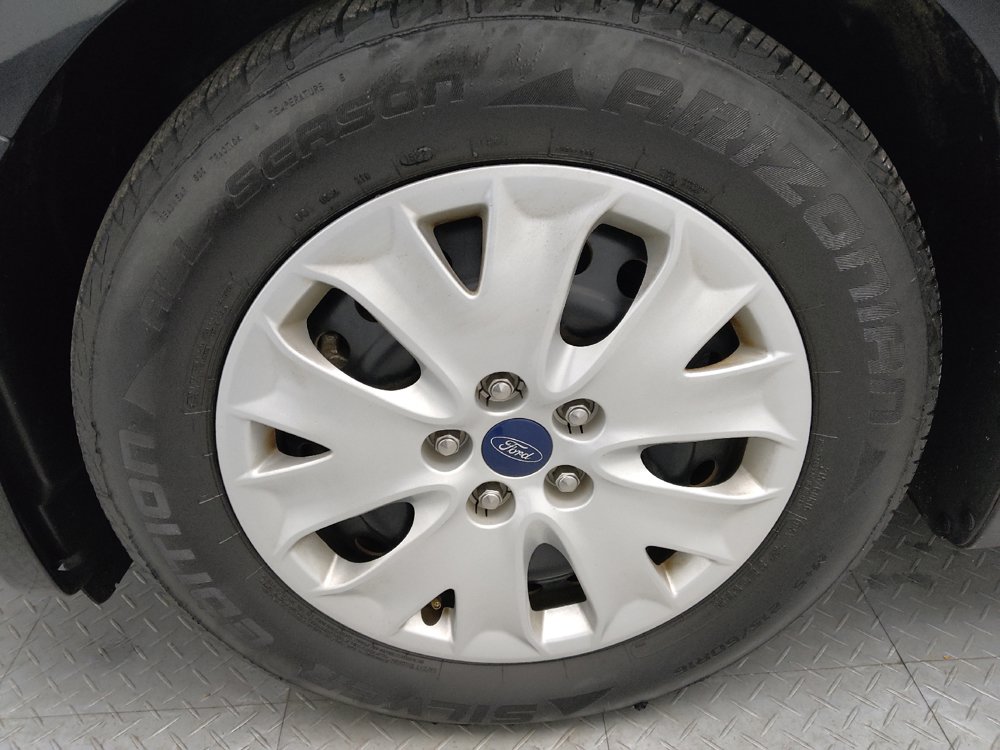 Used 2020 Ford Fusion S FWD image 31