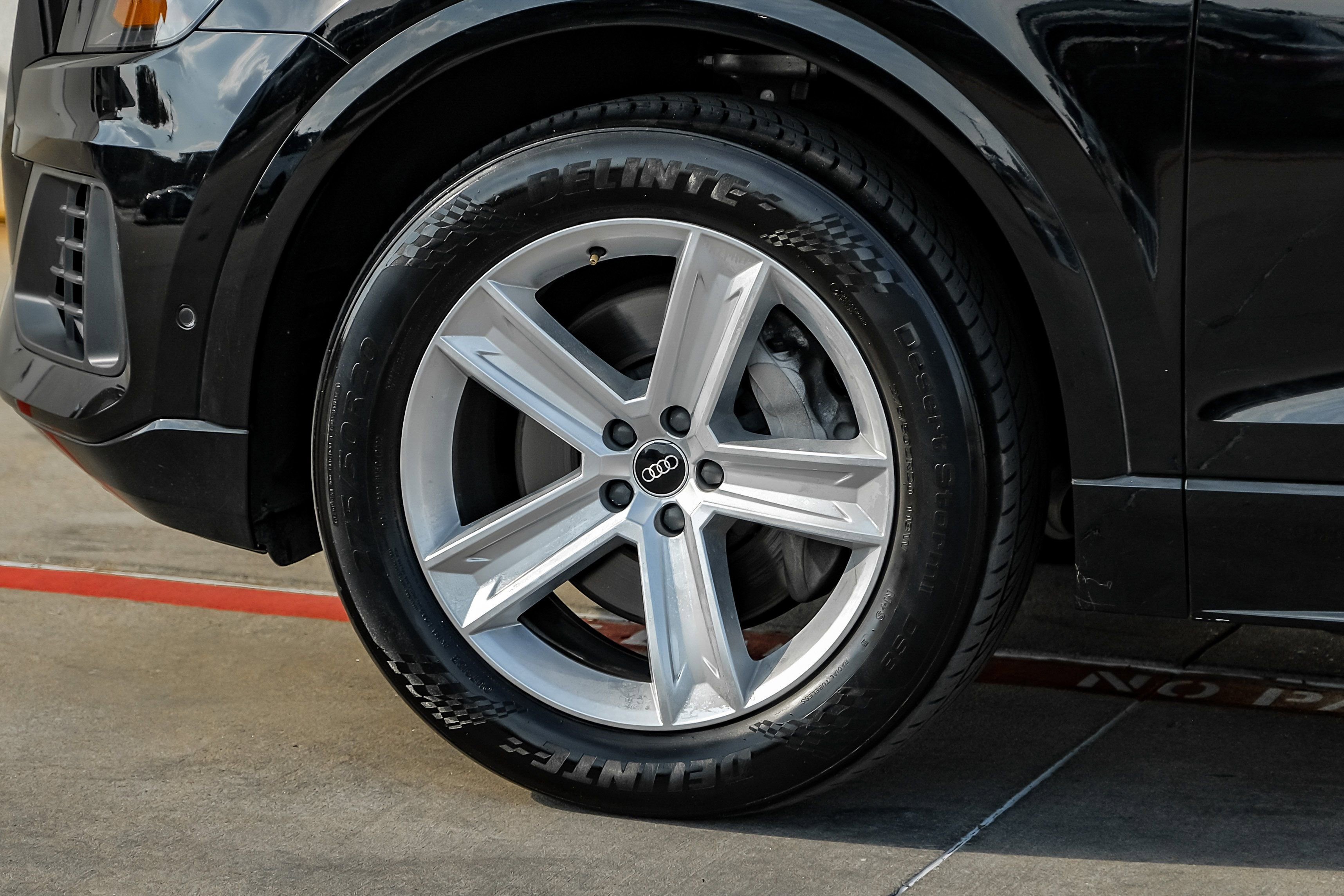 Used 2021 Audi Q8 Premium w/ Convenience Package image 51