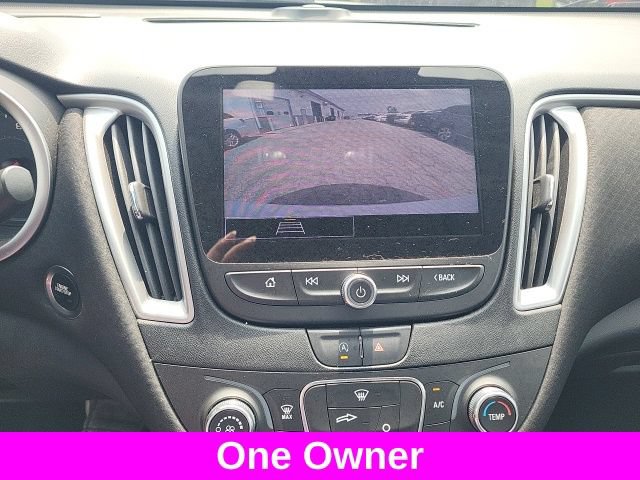Used 2021 Chevrolet Malibu LS w/ Driver Confidence Package II FWD image 4