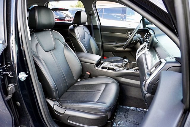 Used 2021 Kia Sorento S FWD image 21