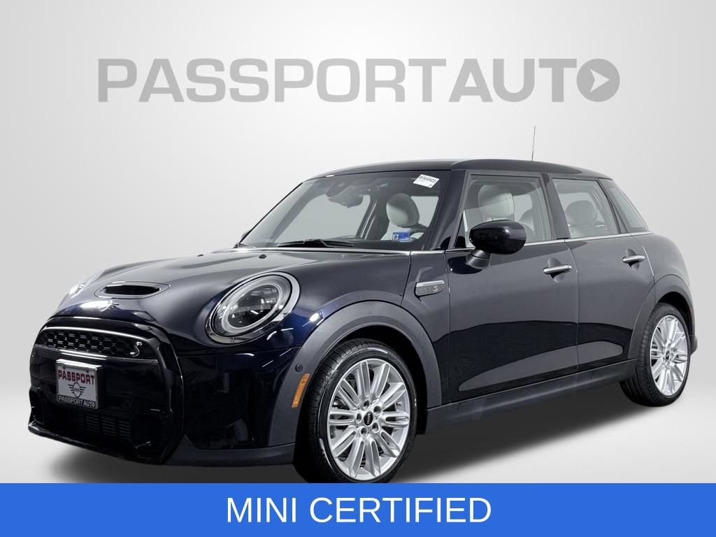 Certified 2024 MINI Cooper S FWD image 1