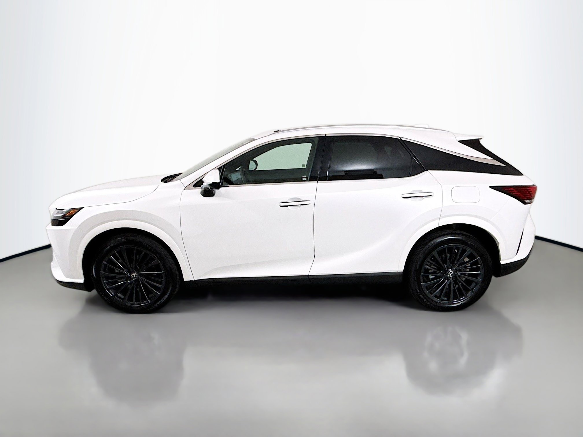 Certified 2025 Lexus RX 350 Premium w/ Convenience Package image 4