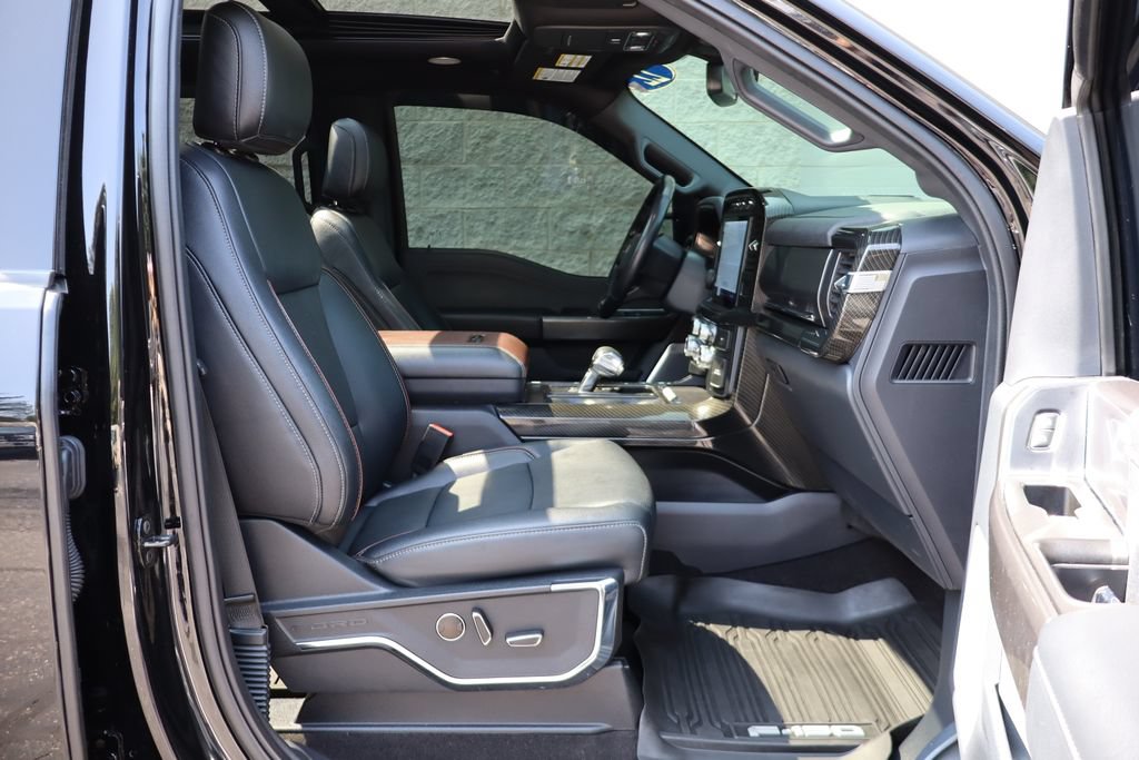 Used 2022 Ford F150 Lariat w/ Equipment Group 502A High AWD/4WD image 40