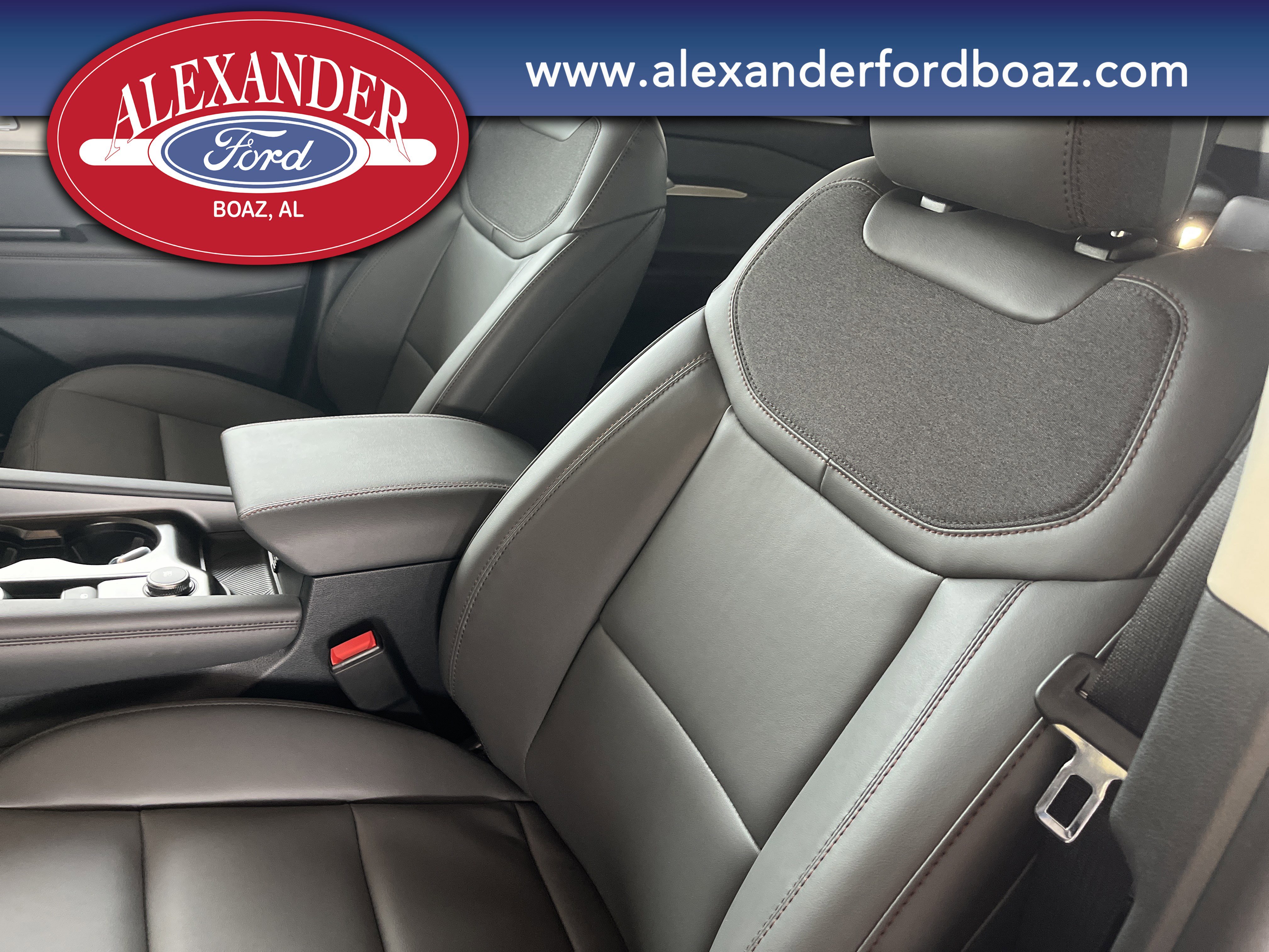 New 2026 Ford Explorer Active w/ Active Comfort Package RWD image 11