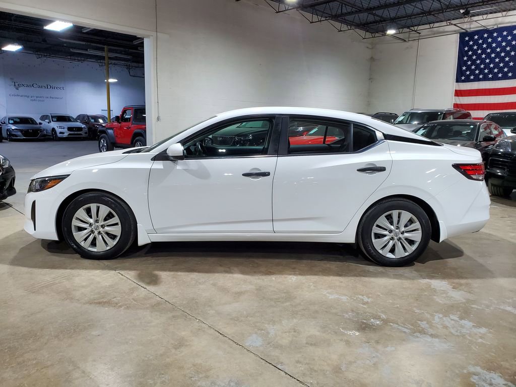 Used 2024 Nissan Sentra S FWD image 13