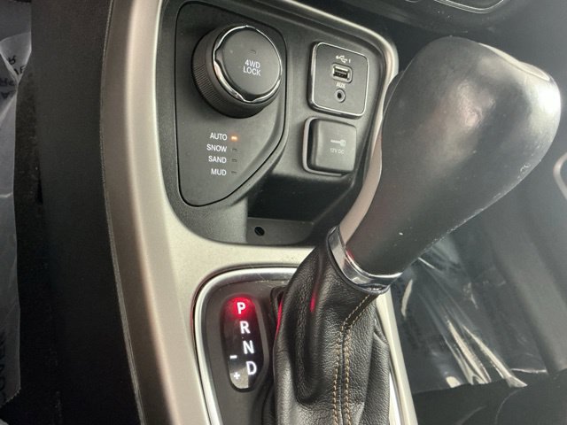 Used 2019 Jeep Compass Latitude AWD/4WD image 29