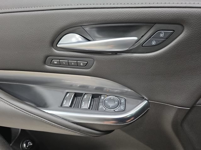Certified 2025 Cadillac XT4 Premium Luxury AWD/4WD image 25
